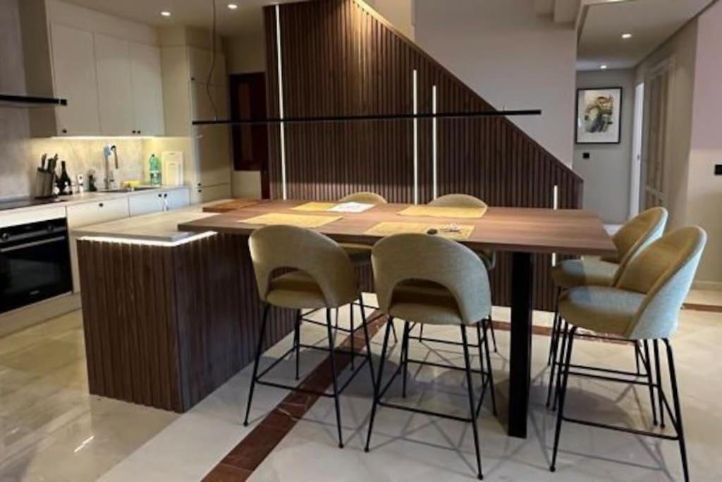 Havsutsikt - Penthouse 200 M Fran Stranden - Elviria *