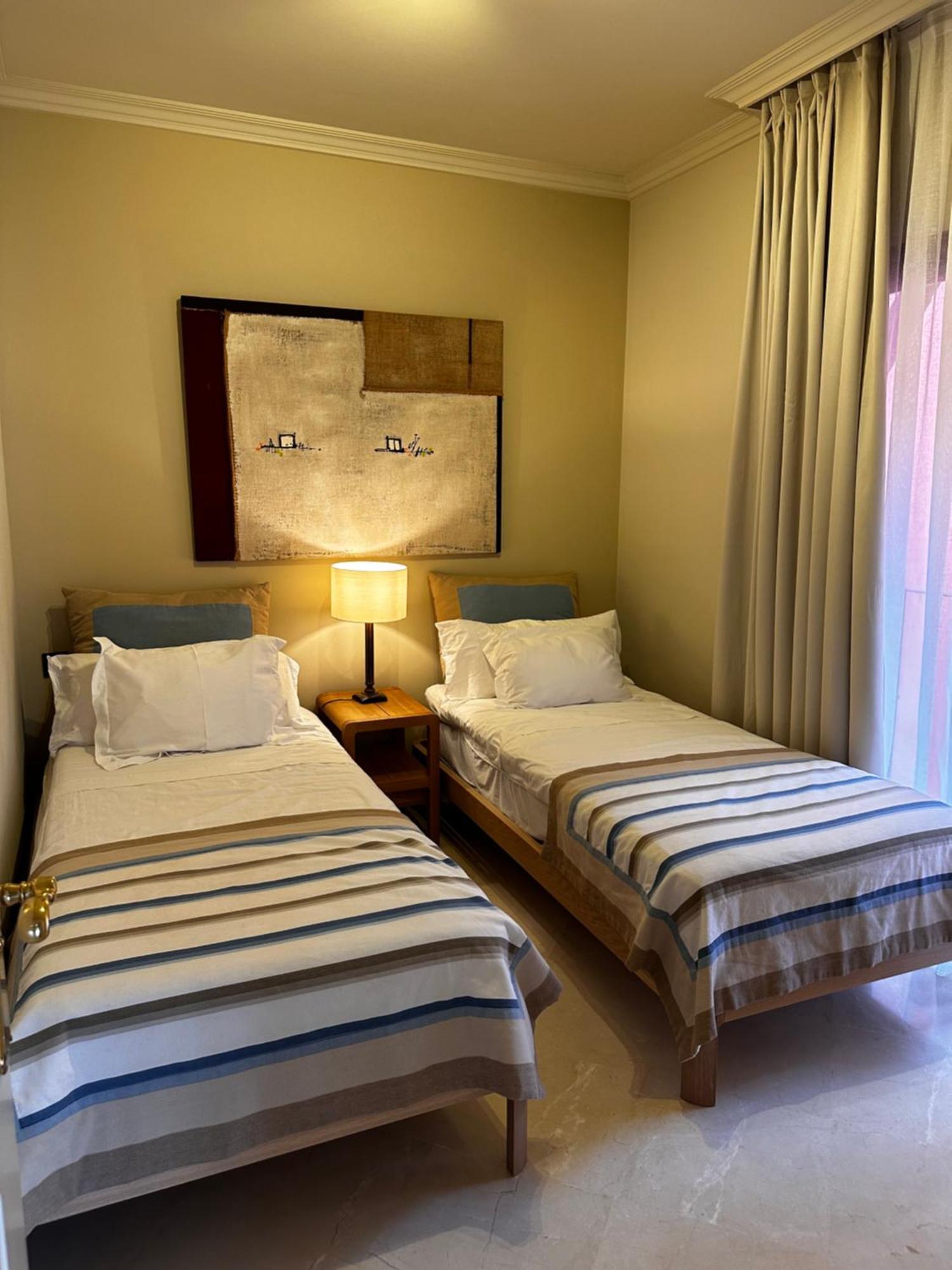 Havsutsikt - Penthouse 200 M Fran Stranden - Elviria Apartamento Marbella