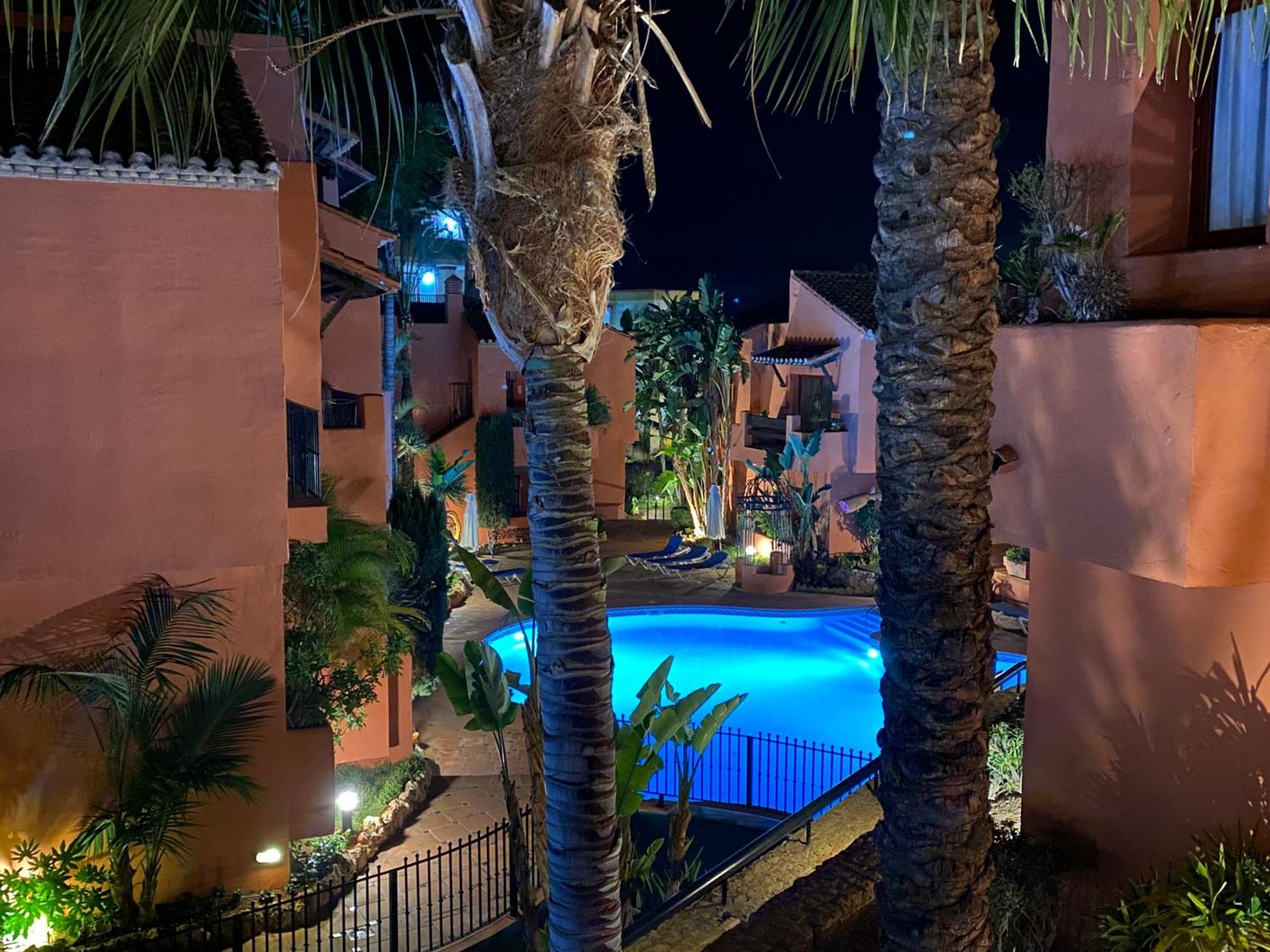 Apartamento Havsutsikt - Penthouse 200 M Fran Stranden - Elviria *