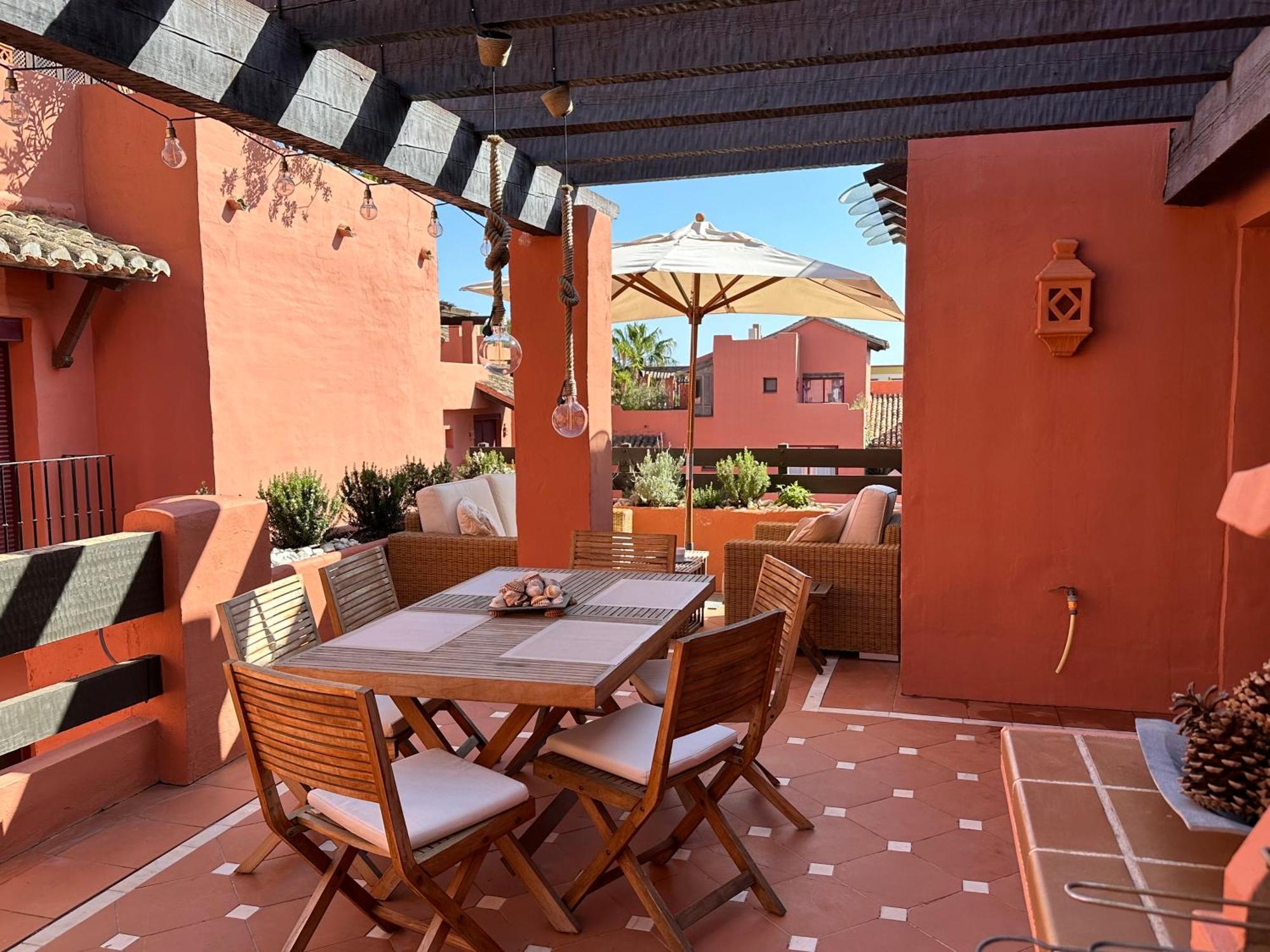Havsutsikt - Penthouse 200 M Fran Stranden - Elviria Marbella
